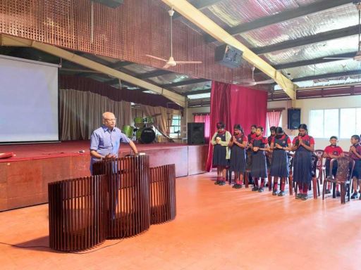 Pastor.Joshep Balachandren from Madhurai, Visited our school and addressed in the Assembly.